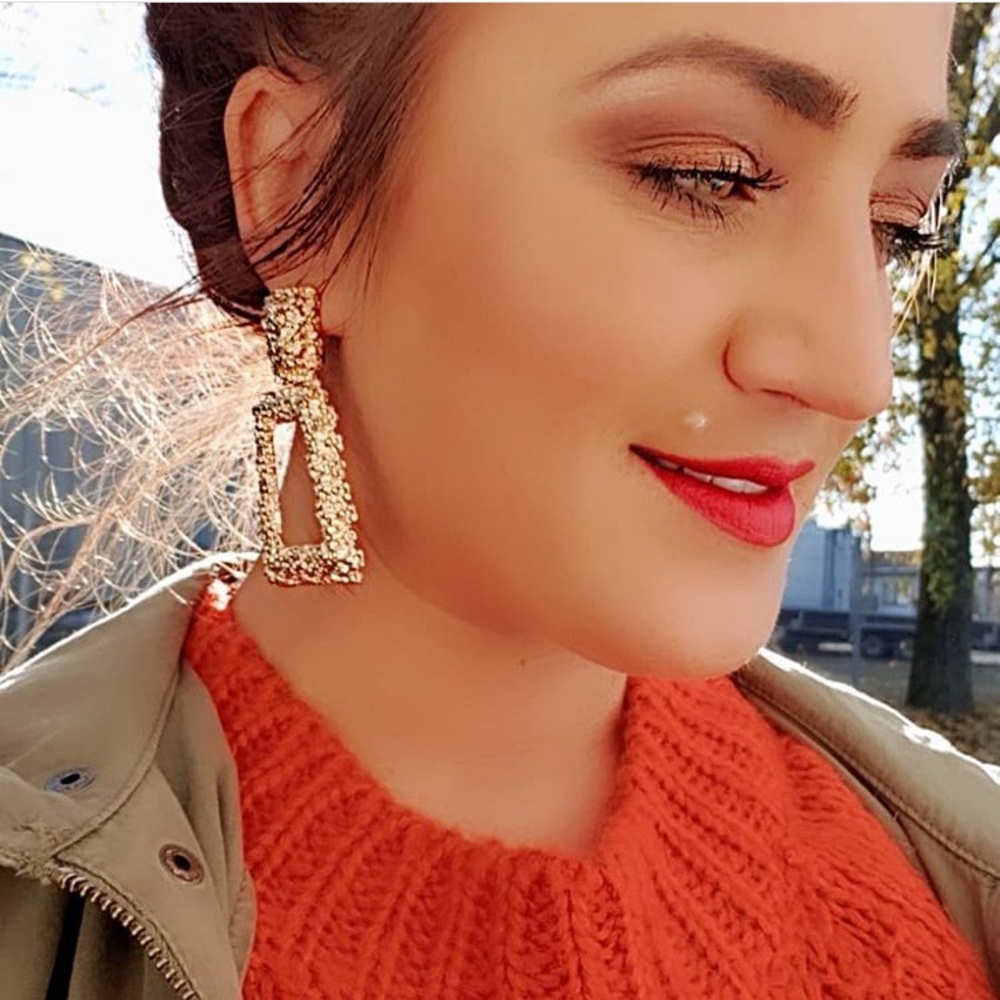 Authentic ZARA Texture Earrings - Picture 2 of 5